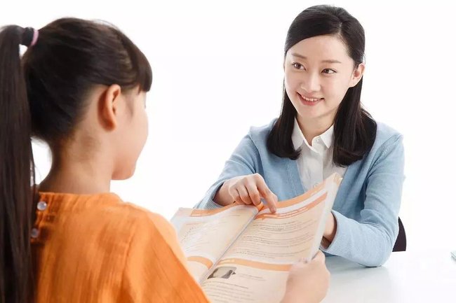 高学历母亲和低学历母亲，各自花了多少时间陪孩子？答案叫人吃惊