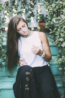 (突然想到)对了,最近看到个数据挺有意思...