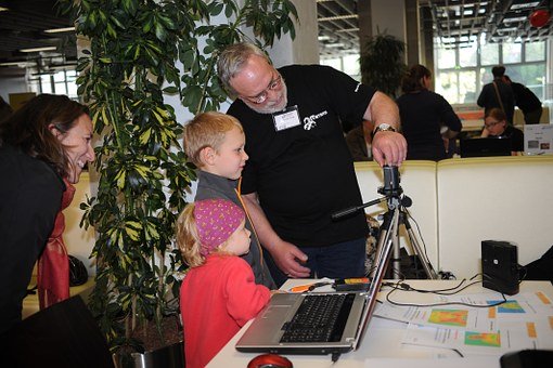 �������������ι�ͨ�˽��Ͽε�״̬