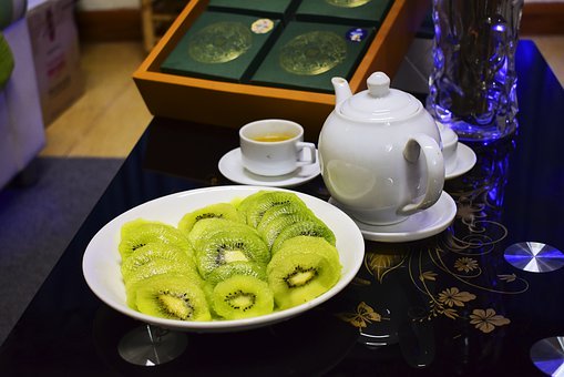 (1) 材料一是哪位伟大的民族英雄的话?(1分)...
