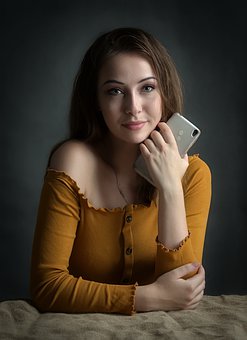 承担责任，伴随着获得回报的权利，同时也是...