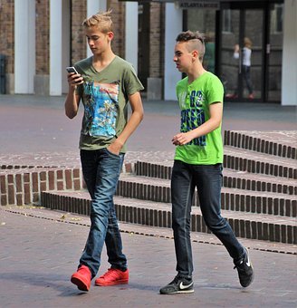 技巧五:倾听与尊重