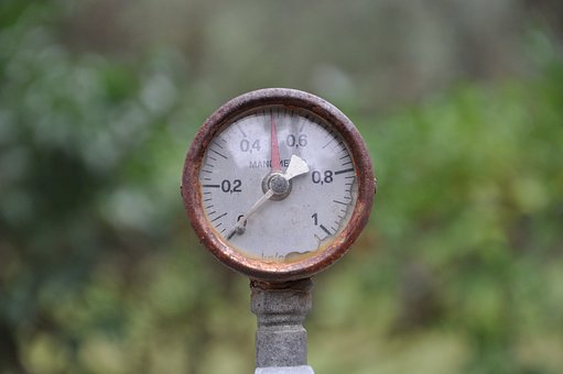 打比方的说明方法跟修辞格上的比喻是一致的...