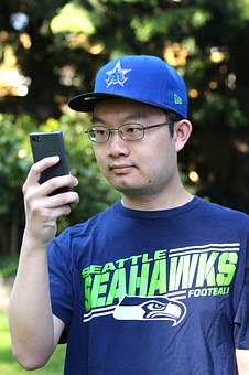 当孩子稍大一些，可以让他们尝试更复杂的积...