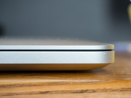 关注心理健康:七年级学生正处于青春期初期...