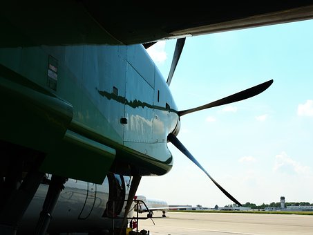 应对犯错的孩子,我们要想:“假如我是孩子...