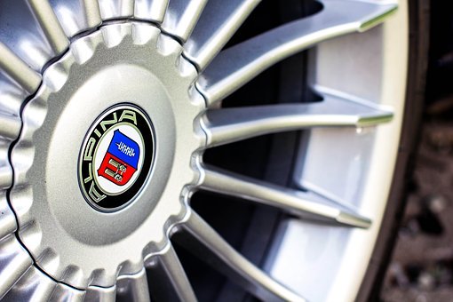 一想到朋友们,我的心情就会好起来。