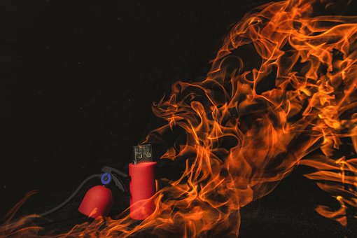 通过培训,教师们对教材有了一个总体的了解...