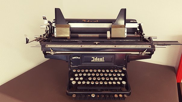 第二是我觉得我与学生年纪相仿,不象原班主...