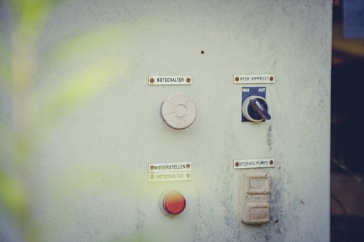 在这个过程中我好几次都真的很想把本子一丢...