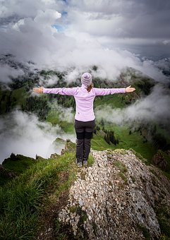 八岁孩子叛逆期怎么管教最合适