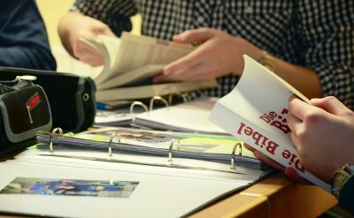 正如诗中所言:“欲穷千里目,更上一层楼。...