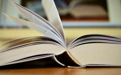 3. 氧化剂:由于氟的强氧化性,它在氟氧吹...