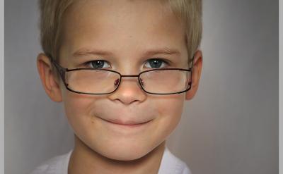 ���͡�������������У�İ�ѧ��ɫ��������г...