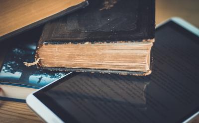 ���⣬����һЩѧ���ڿ���ǰ׼��������֣�...