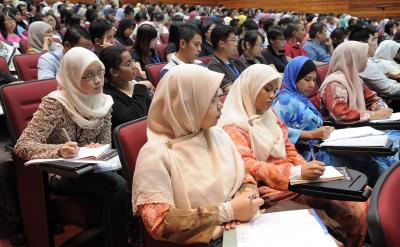 老师眼中的陈子佳