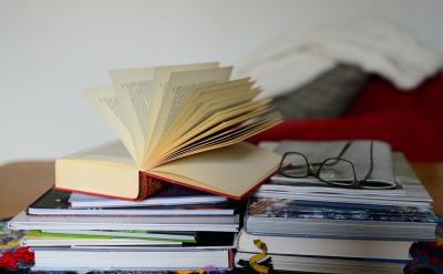 �����Ұ����ϵķ����ܽ�Ϊ�˵㣺