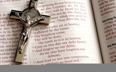 中考表面上没有高考那么严重,但从长远上来...