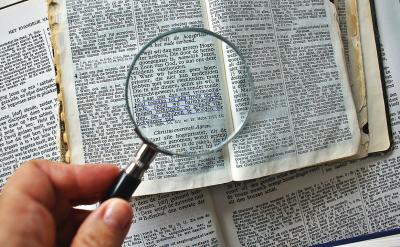 对了,最近有个学弟问我:“这些难题高考真...