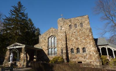 《考试说明》修订仍然注重对语言技能、语言...