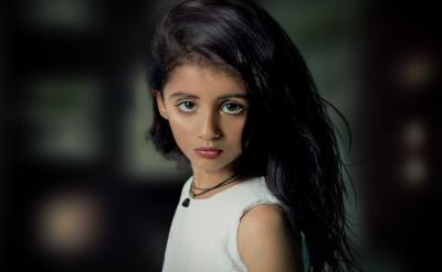 归类复习法、练习法、讲解法相结合。