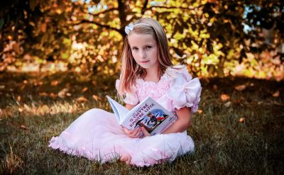 因此,英语教学要充分调动和发挥学生的主体...