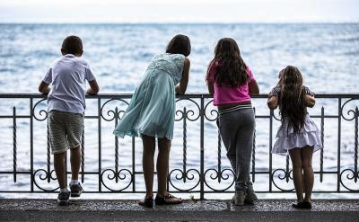 勤学、思考是为了更好的指导我的行动。