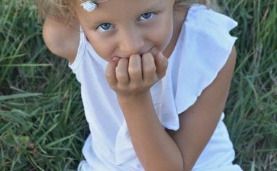 孩子虽小,却也是一个独立完整的个体。过分...