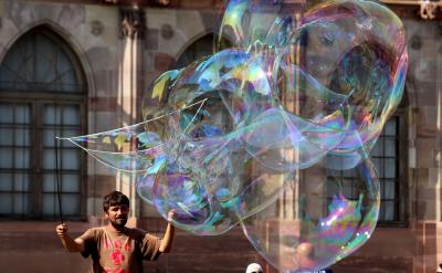 教育不仅仅是知识的传递,更是情感的培养。...