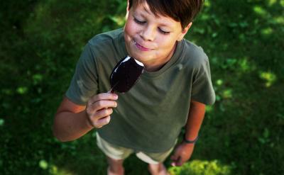 以上是本学期德育工作的陈诉请示,感谢列位...