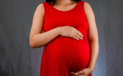 小说的写作可以用关键词的重复来埋下脉络和...