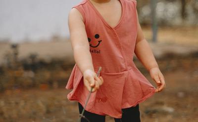 当然,速读可以是精读前的准备和预习。