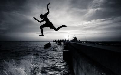 综上,语文组同课异构教研活动刚刚启动,在...