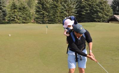 张老师通过图片、数据等为我们他们学校高三...