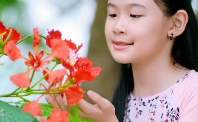 无机盐虽不像蛋白质那样大量存在于人体中，...