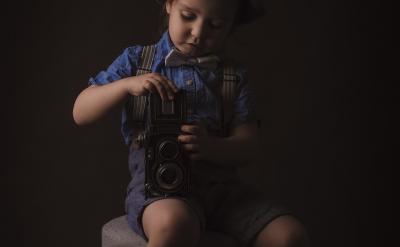 ��ͥ�Ǻ��ӵĵ�һ���ã�ĸ���Ǻ��ӵĵ�һ��...