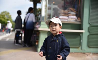 斯诺还多次在保安县(今陕西志 丹县)受到毛...