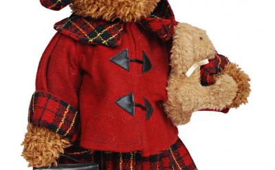 孔君平看到杨梅,联想到孩子的姓,就故意逗...