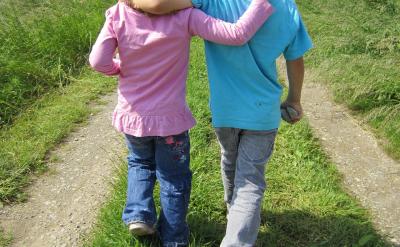 30-50秒：声明态度