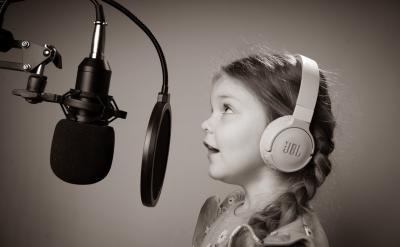 解析:例13就是将“对于”和“关于”混用了...