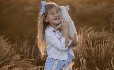 不得不说这种行为是极其错误的，不但产生的...