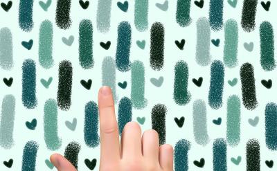 经过不断发展壮大,李嘉诚旗下的