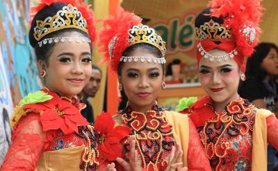 2�����˶��о��ң���ϲ���ľ�����ʲô����...