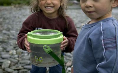 再者,若父母自身亦未能做到的规范,又怎能...