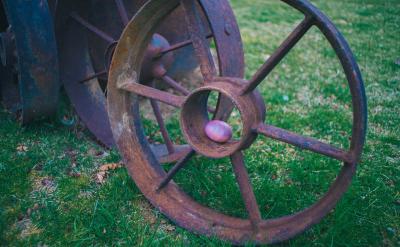 职业理想与师德师风:具有崇高的职业理想和...