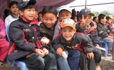 教师点评:如果让我们沐浴在这宁静的月下,...